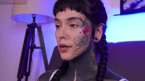 Fairy online show from 10-12-25, 01:37