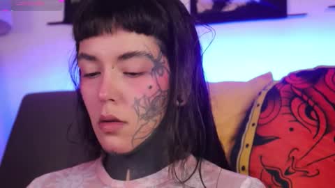 Fairy online show from 11-17-25, 05:35