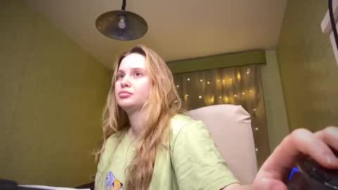 Snapshot of fairyilona chatting on 01-17-25, 01:46 Ilona online show from 01-17-25, 01:46