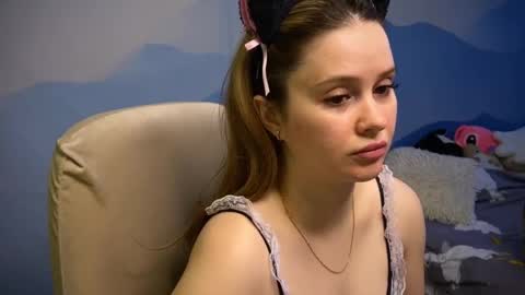 Ilona online show from 12-14-25, 08:09