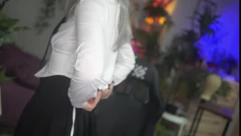 Snapshot of faith_chan chatting on 11-14-25, 03:27 faith_chan online show from 11-14-25, 03:27