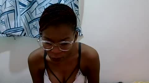 Snapshot of faizah_ chatting on 07-22-26, 06:27 faizah_ online show from 07-22-26, 06:27