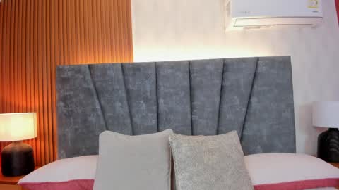  Leila.... online show from 03-18-26, 12:30