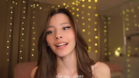 Snapshot of falinecrosthwaite chatting on 01-14-26, 07:08 Kaori online show from 01-14-26, 07:08