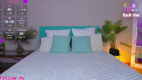 Snapshot of fallen1_angel chatting on 02-25-26, 11:25 Lana online show from 02-25-26, 11:25