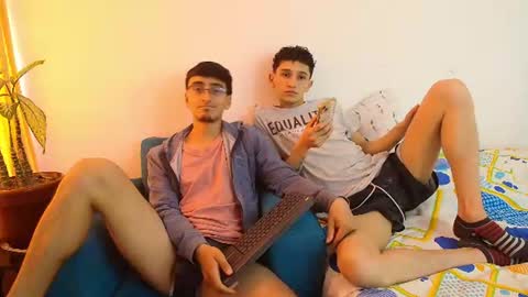 FallGays online show from 07-02-26, 04:46