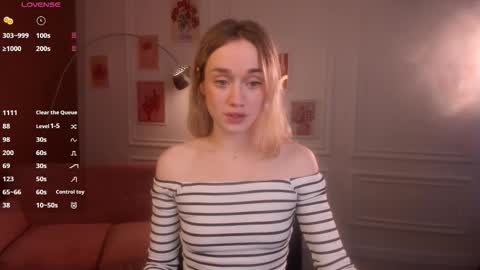 Snapshot of fancyamelia chatting on 09-27-25, 02:11 fancyamelia online show from 09-27-25, 02:11