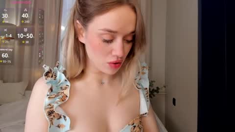 Snapshot of fancyamelia chatting on 03-08-26, 05:44 fancyamelia online show from 03-08-26, 05:44