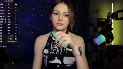 Snapshot of fancymeee chatting on 02-12-25, 01:06 fancymeee online show from 02-12-25, 01:06