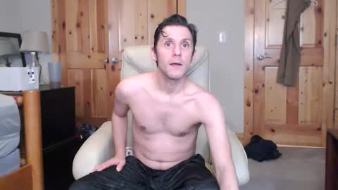 Snapshot of fanfriction chatting on 12-03-25, 05:33 Fan Friction online show from 12-03-25, 05:33