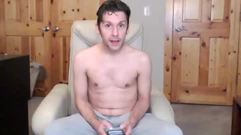 Snapshot of fanfriction chatting on 12-05-25, 08:16 Fan Friction online show from 12-05-25, 08:16