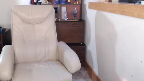 Snapshot of fanfriction chatting on 03-09-26, 09:30 Fan Friction online show from 03-09-26, 09:30