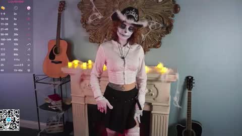 Adele online show from 10-31-25, 09:32