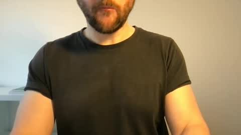 Alex online show from 02-06-25, 01:43