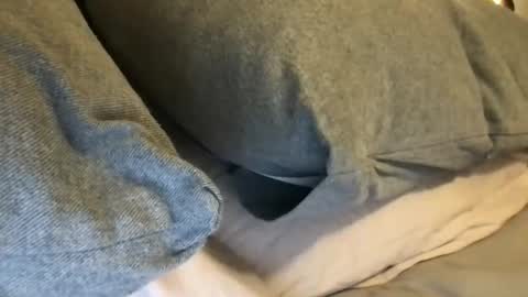 Alex online show from 11-22-25, 02:43