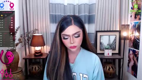 Snapshot of fantacyoflove chatting on 03-04-25, 12:18 YASI online show from 03-04-25, 12:18