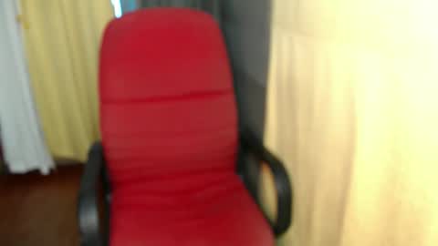 Allena online show from 04-29-26, 03:21