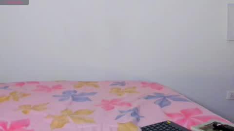 Snapshot of fantastic_asians2 chatting on 11-03-25, 09:16 Ale online show from 11-03-25, 09:16