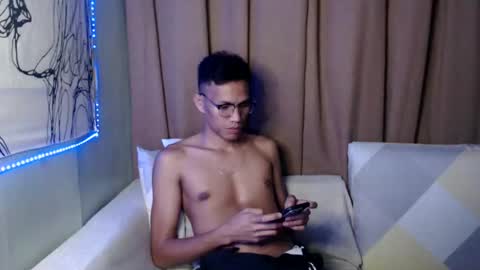 Snapshot of fantasy_davidxx chatting on 10-05-25, 11:30 David online show from 10-05-25, 11:30