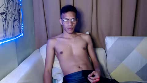 Snapshot of fantasy_davidxx chatting on 10-07-25, 11:07 David online show from 10-07-25, 11:07