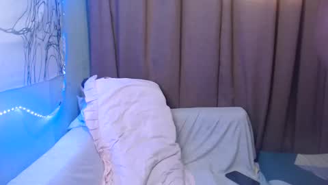 Snapshot of fantasy_davidxx chatting on 12-22-25, 11:46 David online show from 12-22-25, 11:46