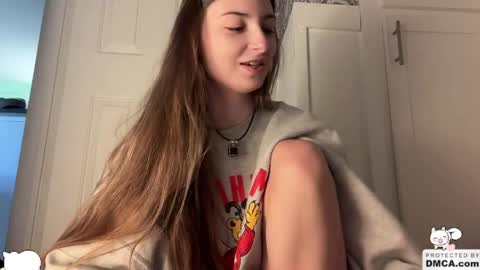 Ella online show from 05-25-26, 11:11