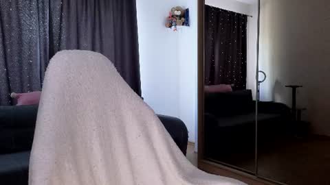 my name is Masha online show from 06-15-26, 09:33