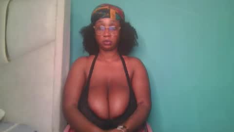 Snapshot of fantasymelons1 chatting on 11-02-25, 07:05 Fantasy melons online show from 11-02-25, 07:05