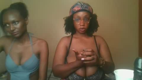 Snapshot of fantasymelons1 chatting on 02-10-26, 07:01 Fantasy melons online show from 02-10-26, 07:01