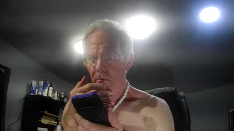 fantasyresort online show from 05-18-26, 03:02