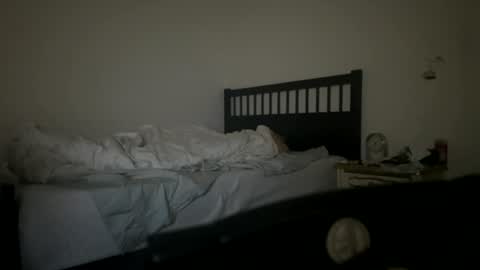 my mind is craving even when I sleep... online show from 08-06-26, 09:22