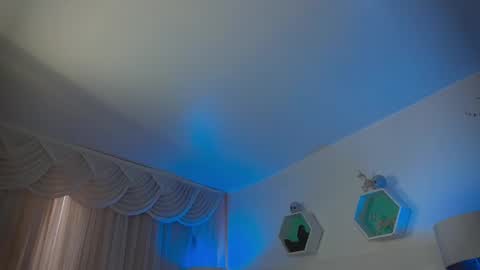 Farah online show from 10-23-25, 12:04