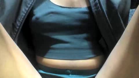 Snapshot of farantsaaly1 chatting on 09-14-25, 06:18 farantsaaly1 online show from 09-14-25, 06:18