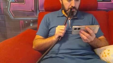 Snapshot of faresxxxaaa chatting on 04-04-26, 06:33 Amer online show from 04-04-26, 06:33