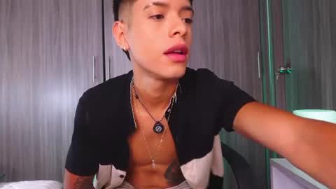 farid_jake_ online show from 08-06-26, 08:11