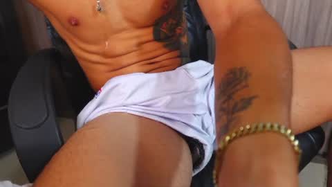 Snapshot of farid_jake_ chatting on 08-07-26, 11:07 farid_jake_ online show from 08-07-26, 11:07
