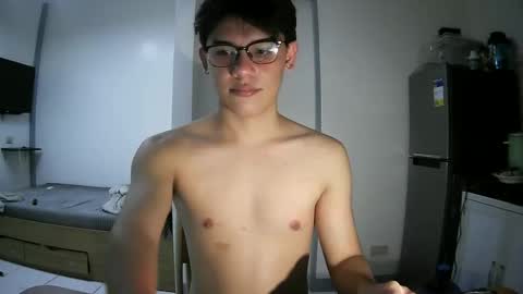 fastfucker_22 online show from 04-29-26, 10:52