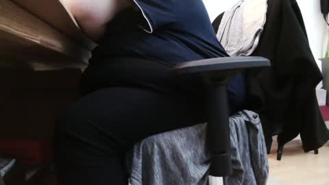 Fat Bernd online show from 01-05-25, 04:06