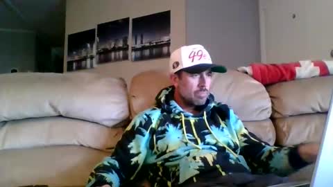 Snapshot of fat_dick_brian chatting on 02-06-26, 04:54 FATdickBOY online show from 02-06-26, 04:54