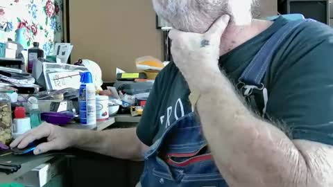 Snapshot of fatfreddythecat chatting on 12-05-24, 02:31 Fred. online show from 12-05-24, 02:31
