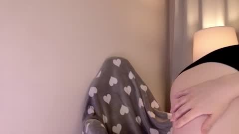 Snapshot of fatinsey chatting on 07-20-26, 10:39 Tina online show from 07-20-26, 10:39