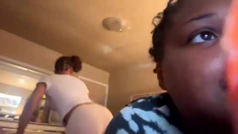 fatkewchiesusiee online show from 07-21-26, 07:05