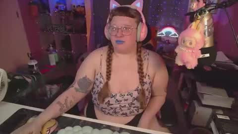 Snapshot of fatveronica chatting on 03-27-26, 05:34 FatVeronica online show from 03-27-26, 05:34