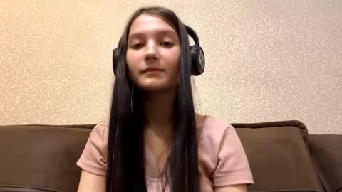 Aurora 18yo online show from 12-02-25, 09:14