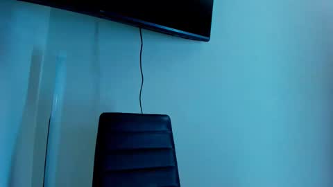 Snapshot of favid95 chatting on 03-21-26, 02:38 favid95 online show from 03-21-26, 02:38