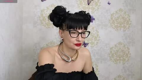 Snapshot of favorite_angel chatting on 05-29-26, 07:56 favorite_angel online show from 05-29-26, 07:56