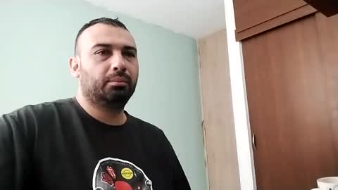 Snapshot of federikofer2 chatting on 02-27-25, 02:10 federico online show from 02-27-25, 02:10