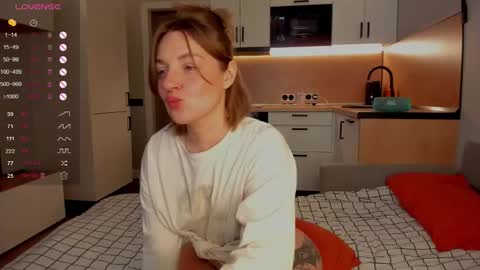 Snapshot of fedoseya chatting on 02-28-26, 01:12 Fedosya Baby Girl online show from 02-28-26, 01:12