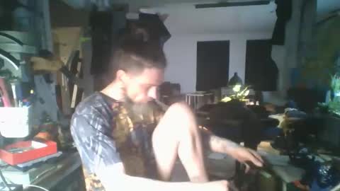 Snapshot of feelfemdom chatting on 11-06-25, 06:09 feelfemdom online show from 11-06-25, 06:09