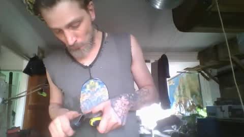 Snapshot of feelfemdom chatting on 03-28-26, 11:10 feelfemdom online show from 03-28-26, 11:10